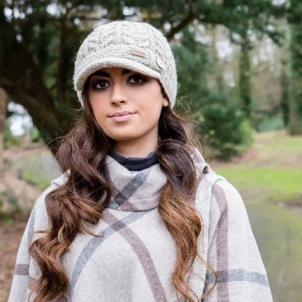 Aran Cable Peak Hat Oat