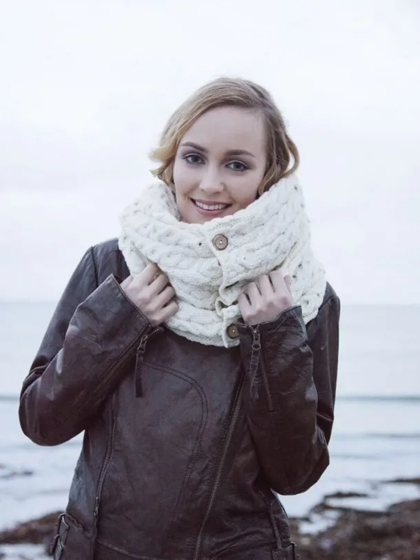 Aran Infinity Snood Natural