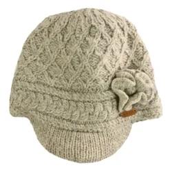 Aran Trellis Peak hat Oatmeal