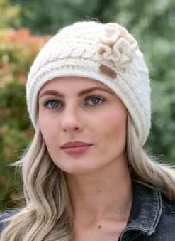 Aran Trellis Pullon Hat Natural White