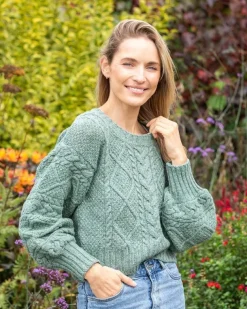 Cable Knit Cropped Crew Neck Sweater Apple