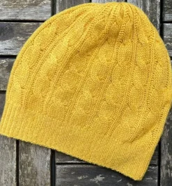 Cashmere Cable Knit Beanie Mustard
