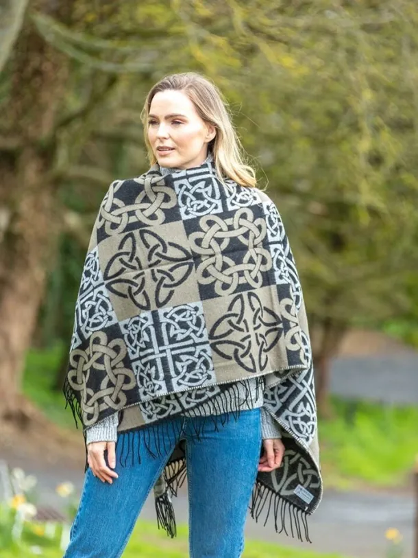 Celtic Design Shawl Black Mix
