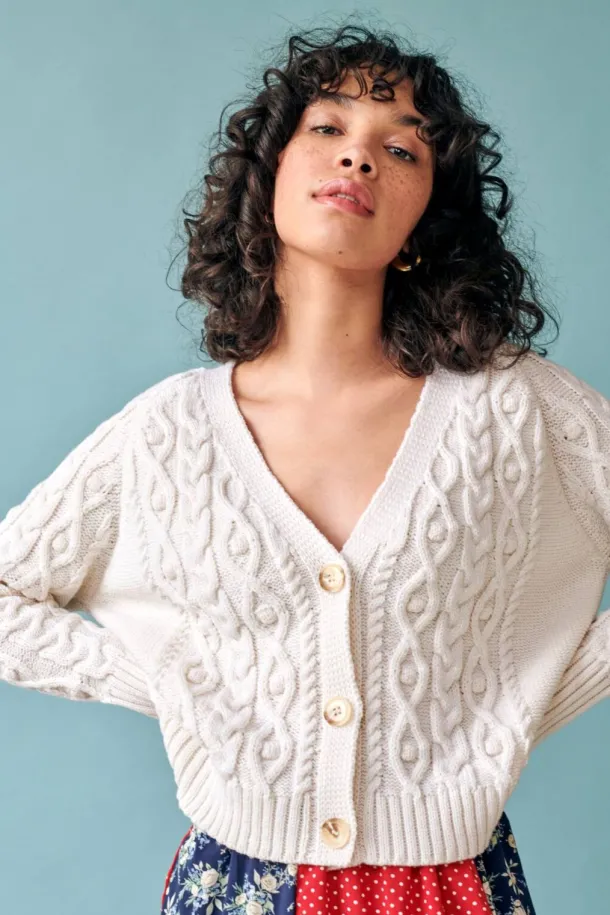 Cropped Cable Knit V Neck Cardigan Ivory