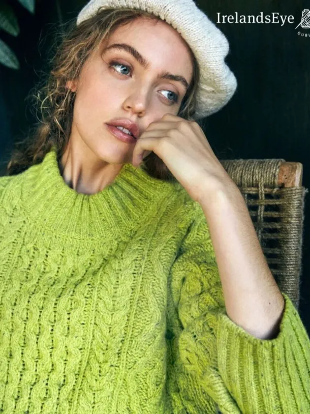Diamond Crew Neck Sweater Chartreuse