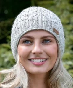 Erin Cable Knit Hat Oatmeal