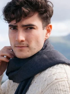 Extra Fine Merino Wool Luxury Scarf 106