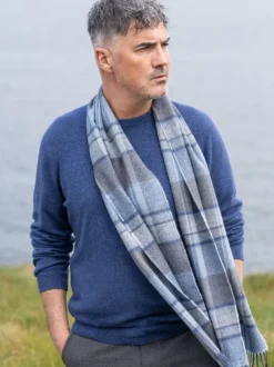 Extra Fine Merino Wool Scarf 187