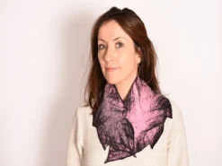 Felt Wool Leaf Scarf Pink/Black