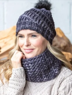 Handmade in Ireland - Snood and Bobble Hat Set - Grey