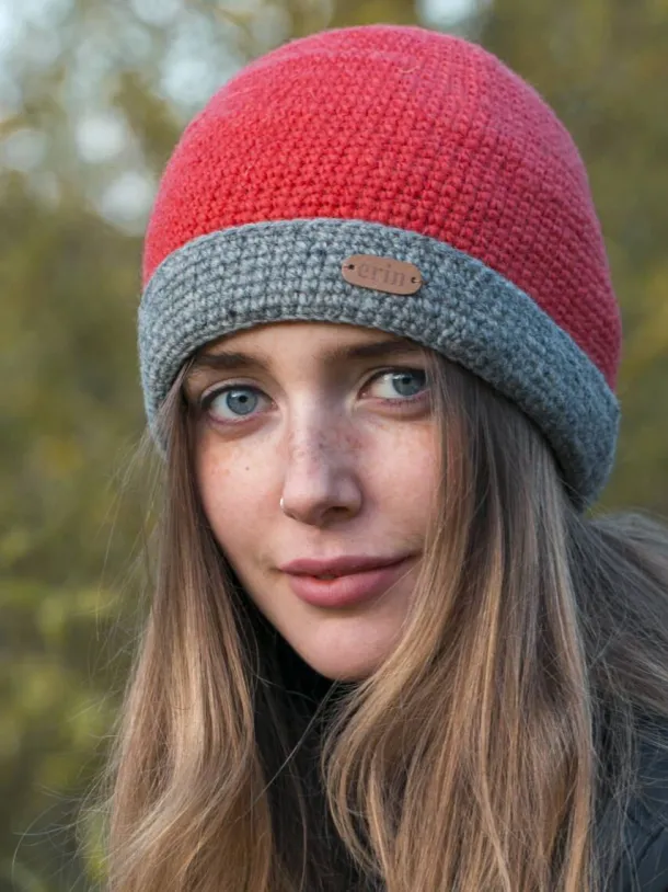 Irish Crochet Hat Raspberry