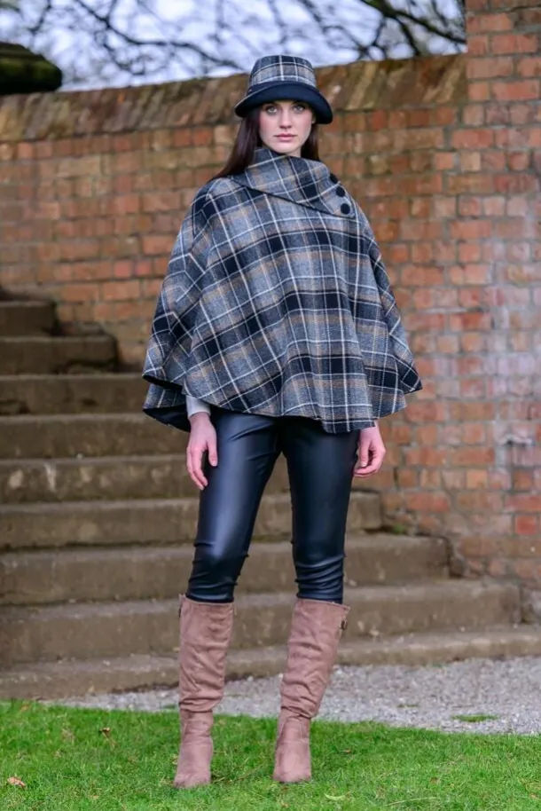 Irish Tweed Poncho Grey / Black Mix col.21