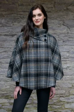 Irish Tweed Poncho Grey Mix Col : 21