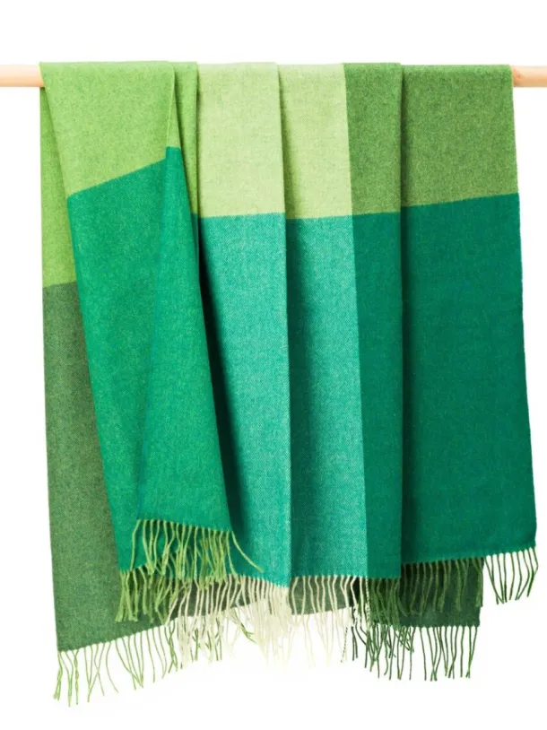 Lambswool Throw Green Mix - Col.608