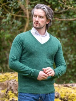 100% Lambswool V Neck Green Melange