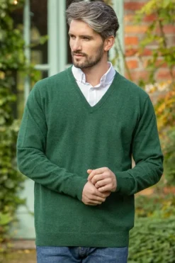 100% Lambswool V Neck Green Melange