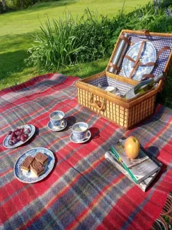 Large Irish Picnic Blanket Col: LW180