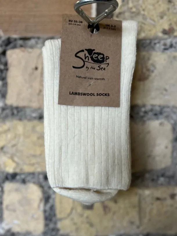 Luxurious Lambswool Socks - Natural
