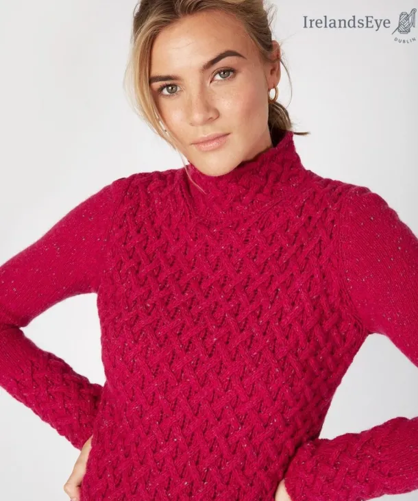 Luxurious Wool & Cashmere Trellis Sweater - Bramble Berry