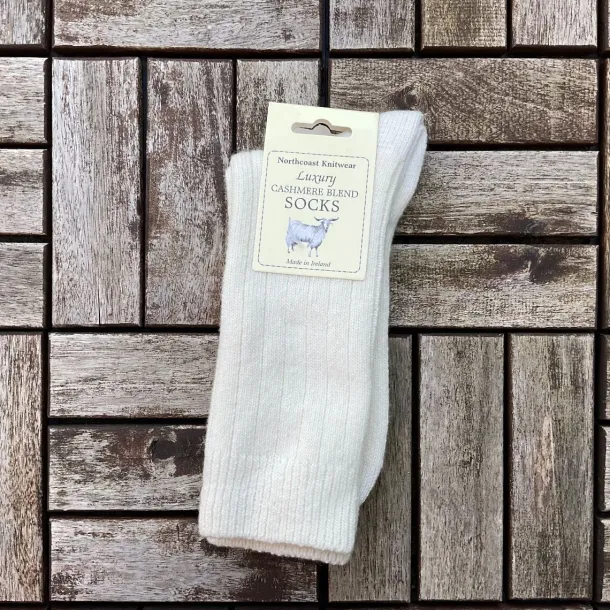 Luxury Mens Cashmere Blend Socks Natural (40-45)