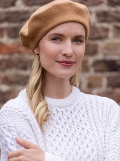 100% Merino Wool Beret Camel