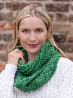 100% Merino Wool Infinity Snood Kiwi