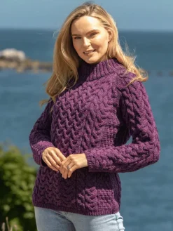 Shaped Crew Neck Sweater Merino Wool Purple