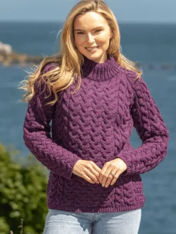 Shaped Crew Neck Sweater Merino Wool Purple