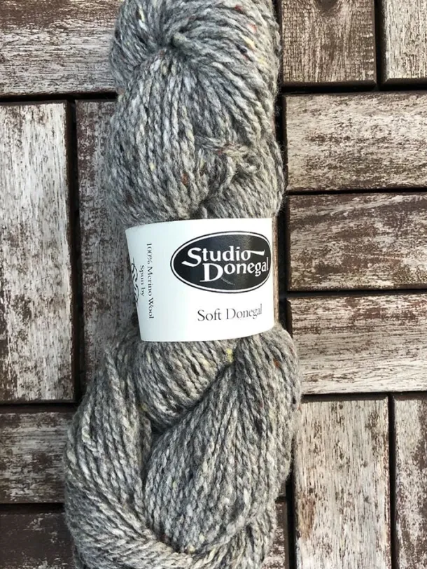 Soft Donegal Knitting Wool Light Grey Fleck 100g