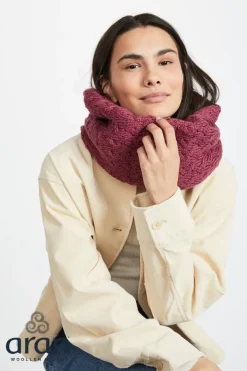 Super Soft Aran Snood Rasberry Marl