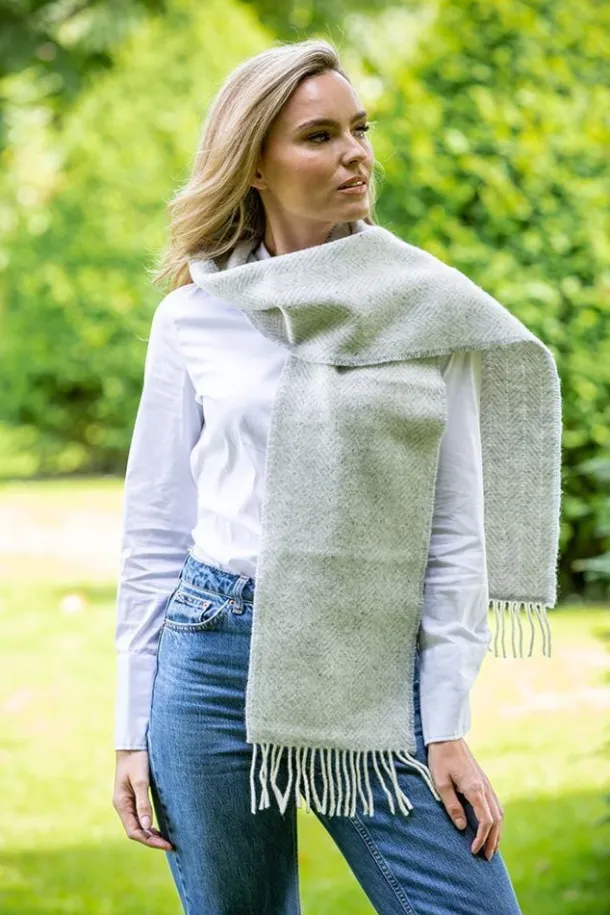 Wool and Cashmere light grey Herringbone Scarf 2422