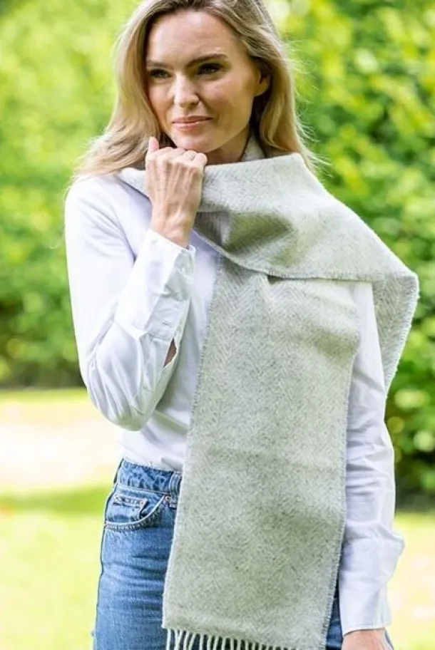 Wool and Cashmere light grey Herringbone Scarf 2422