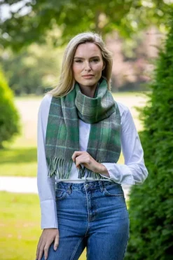 Wool and Cashmere Scarf Green Tartan